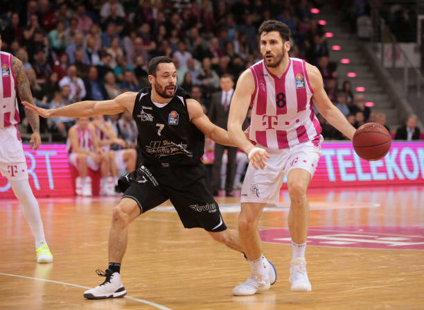 并认为决赛 并认为决赛