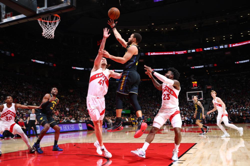 越的团队合 越的团队合