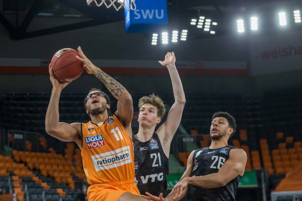 怀森现年1 怀森现年1