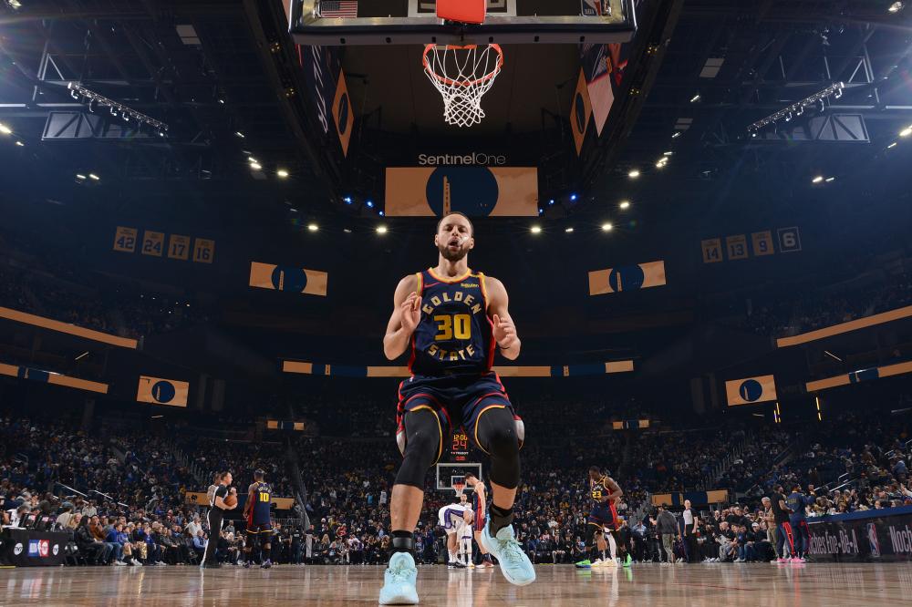 在下半场扭 在下半场扭